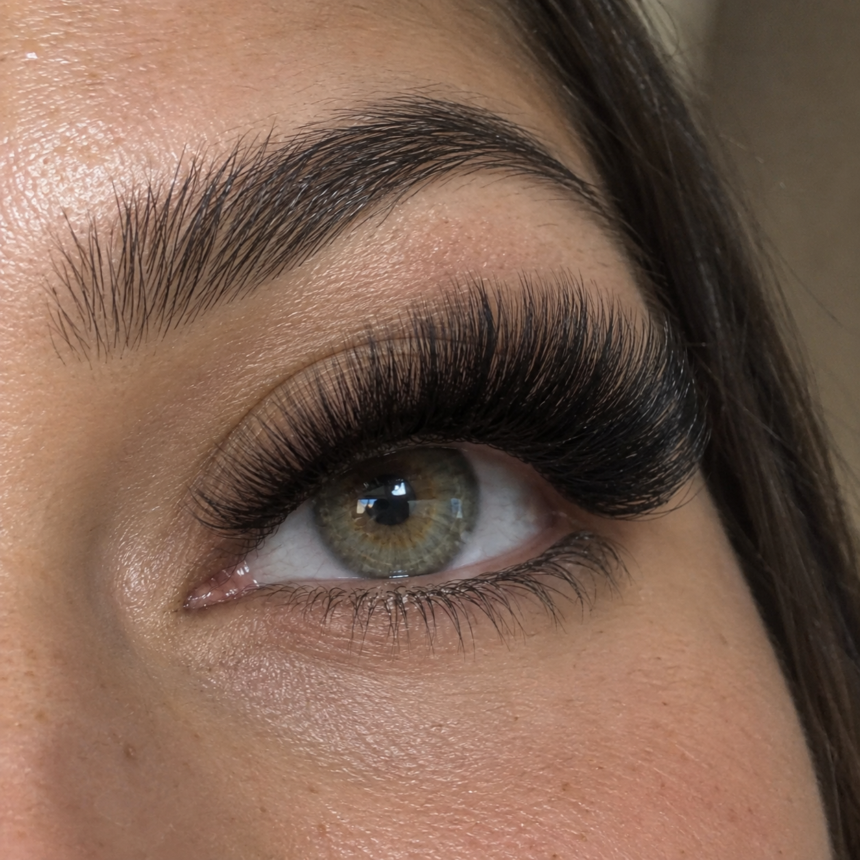 Mega set: dense, dramatic volume lash fans on an open eye