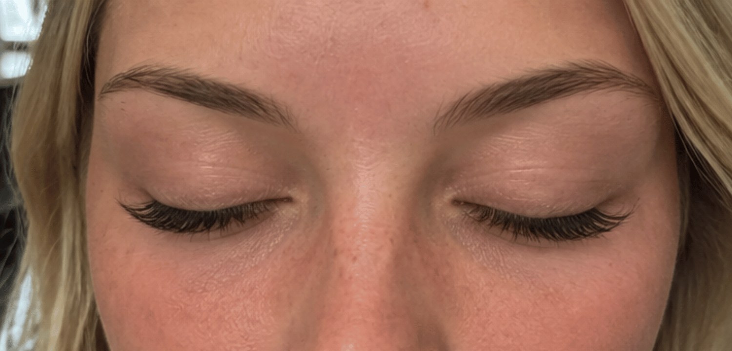 Blonde client with lash extensions
